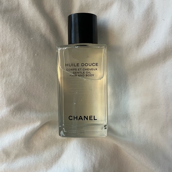 New CHANEL hair + body oil RARE / SOLD OUT (huile douce corps et cheveux) - Picture 2 of 6